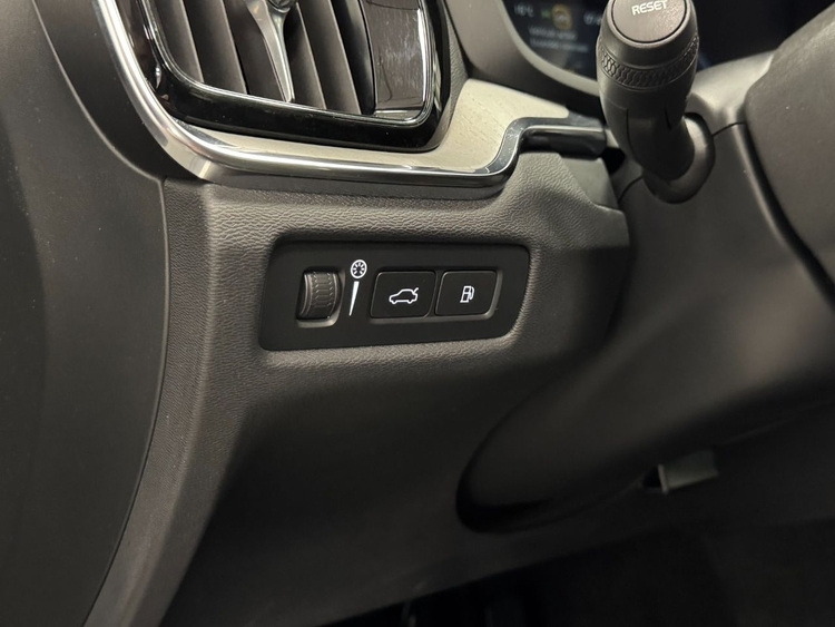Volvo V60 T6 AWD RECHARGE INSCRIPTION foto 18