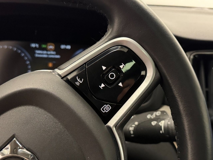 Volvo V60 T6 AWD RECHARGE INSCRIPTION foto 24