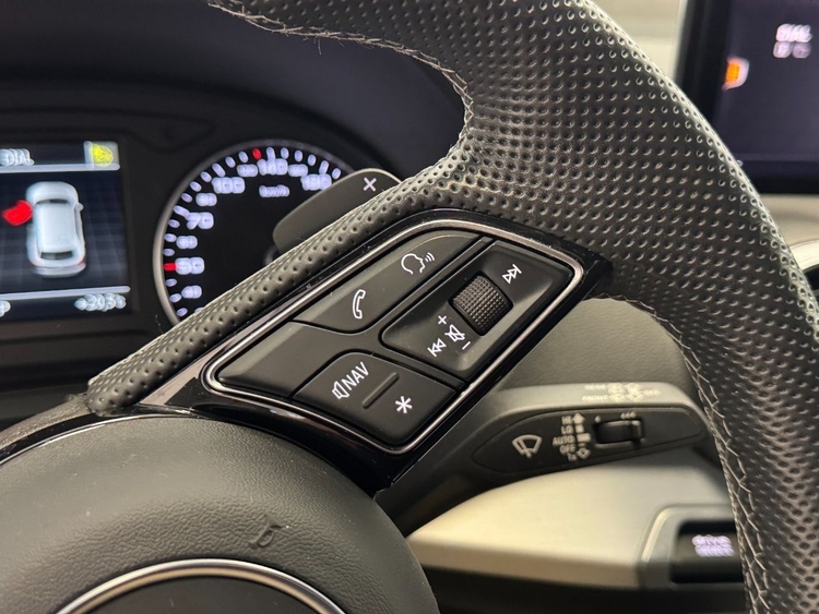 Audi Q2 S-LINE 35TFSI S-TRONIC foto 26