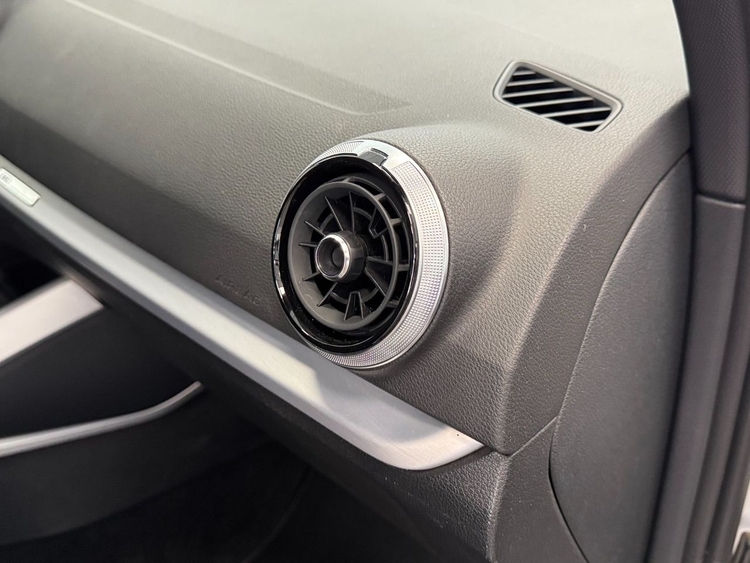 Audi Q2 S-LINE 35TFSI S-TRONIC foto 29