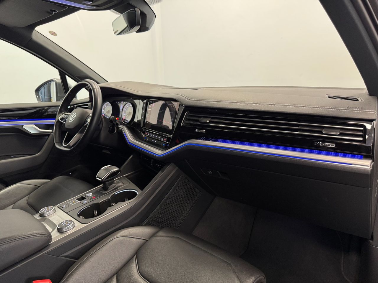 Volkswagen Touareg PREMIUM ELEGANCE  3.0 V6 TIP 4MOTION miniatura 13