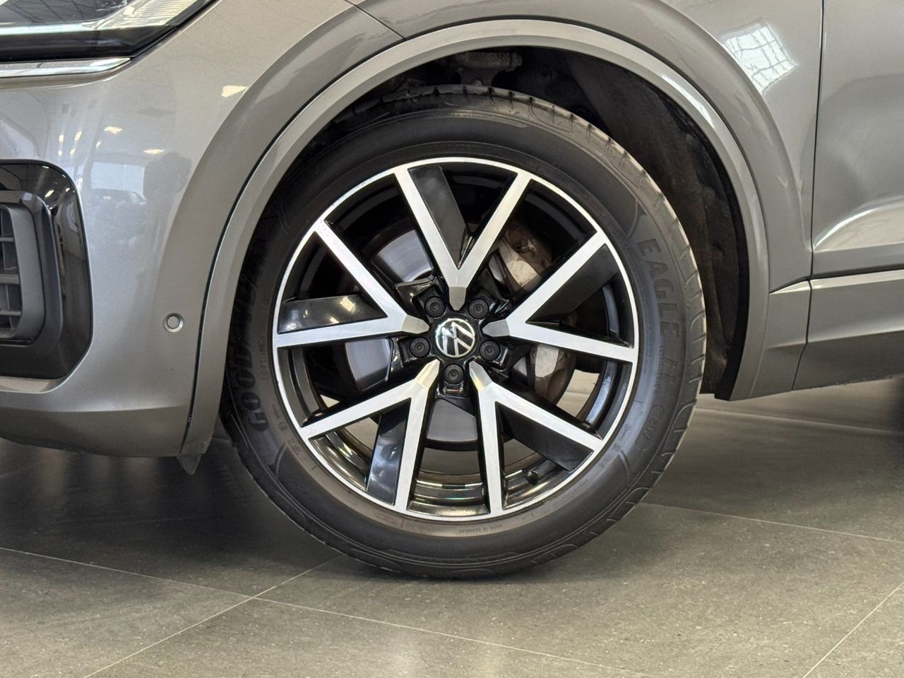 Volkswagen Touareg PREMIUM ELEGANCE  3.0 V6 TIP 4MOTION miniatura 48