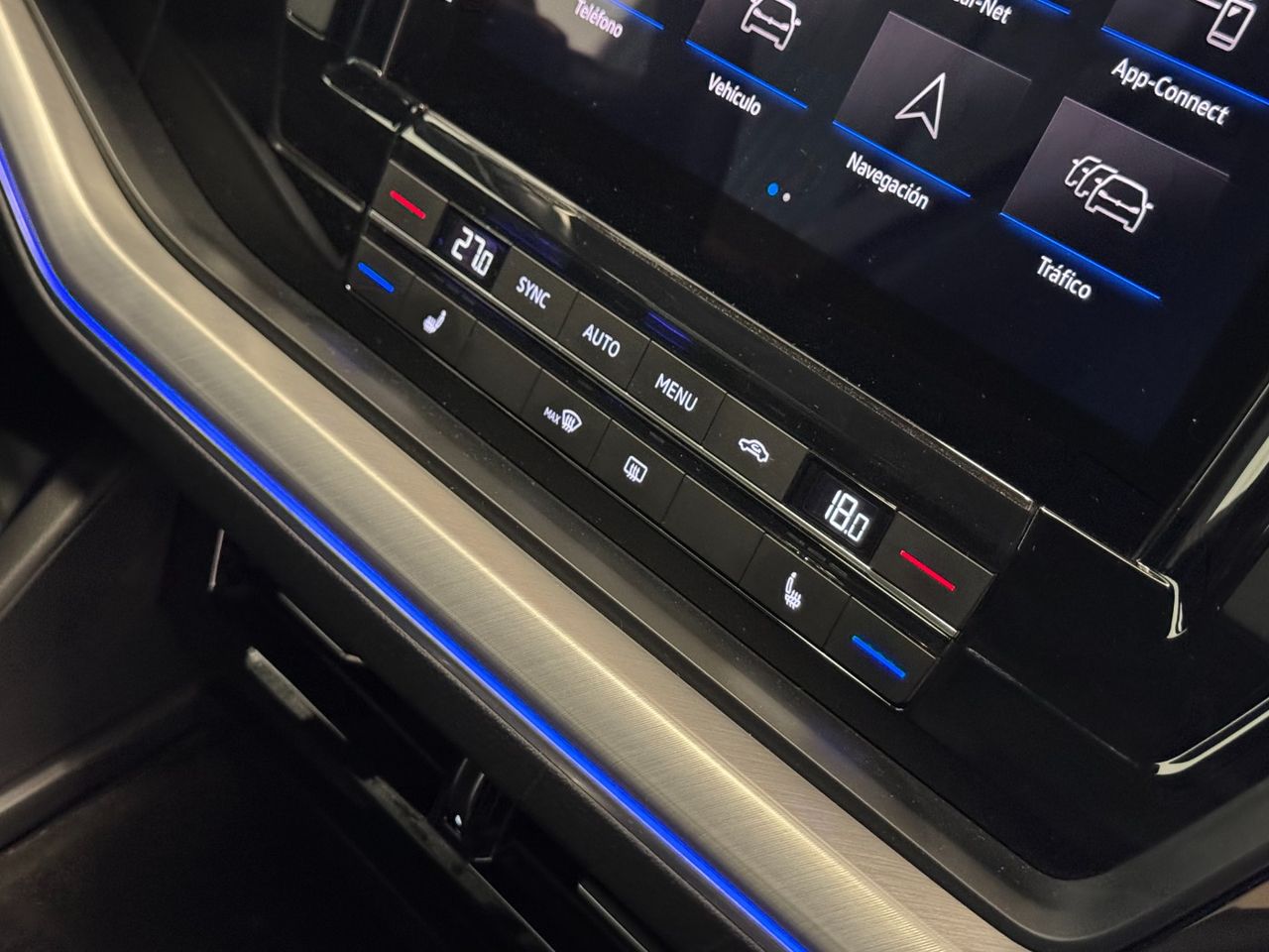 Volkswagen Touareg PREMIUM ELEGANCE  3.0 V6 TIP 4MOTION foto 37