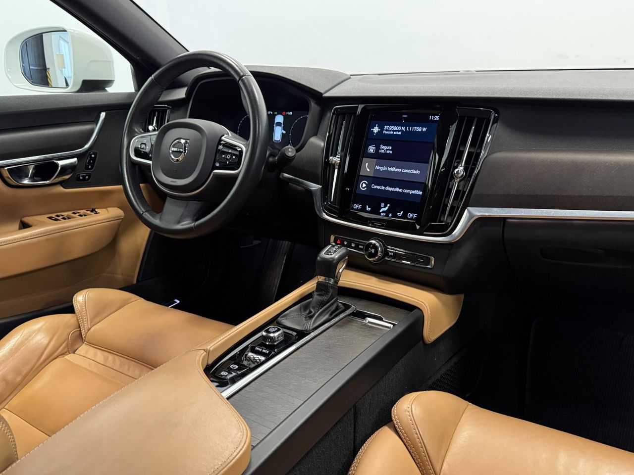 Volvo V90 D5 AWD PRO AUTO miniatura 12