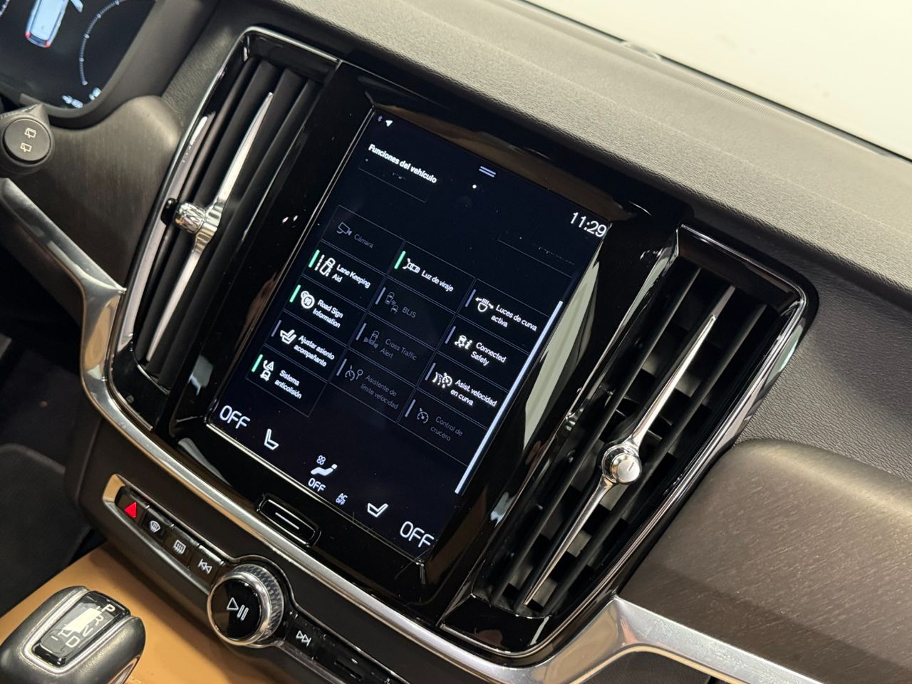 Volvo V90 D5 AWD PRO AUTO miniatura 30