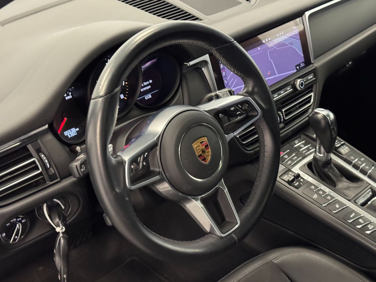 Porsche Macan MACAN miniatura 18