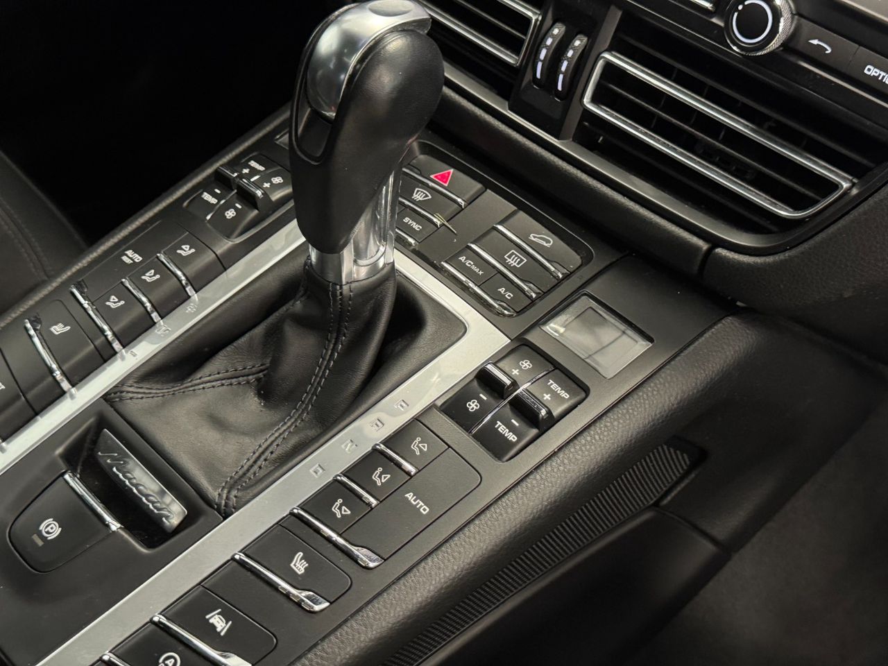 Porsche Macan MACAN miniatura 37