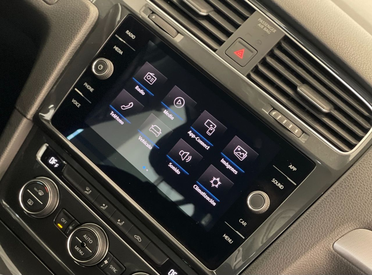 Volkswagen Golf READY 2 GO miniatura 42