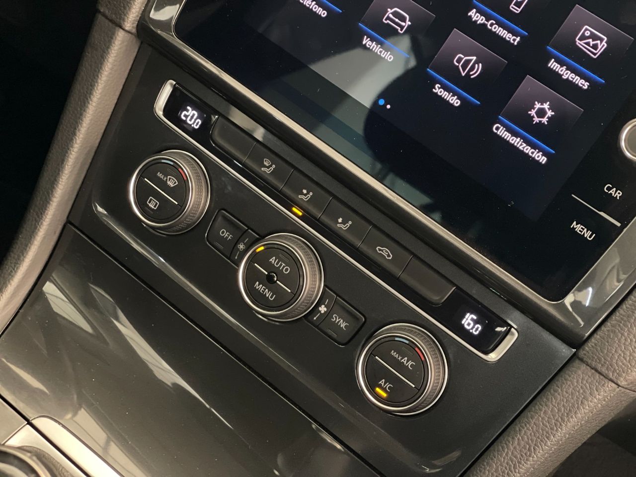 Volkswagen Golf READY 2 GO miniatura 44