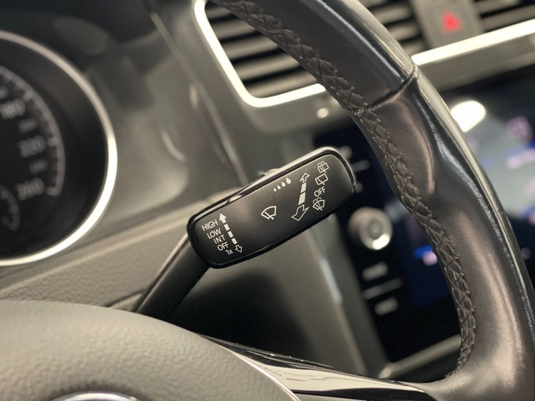 Volkswagen Golf READY 2 GO foto 25