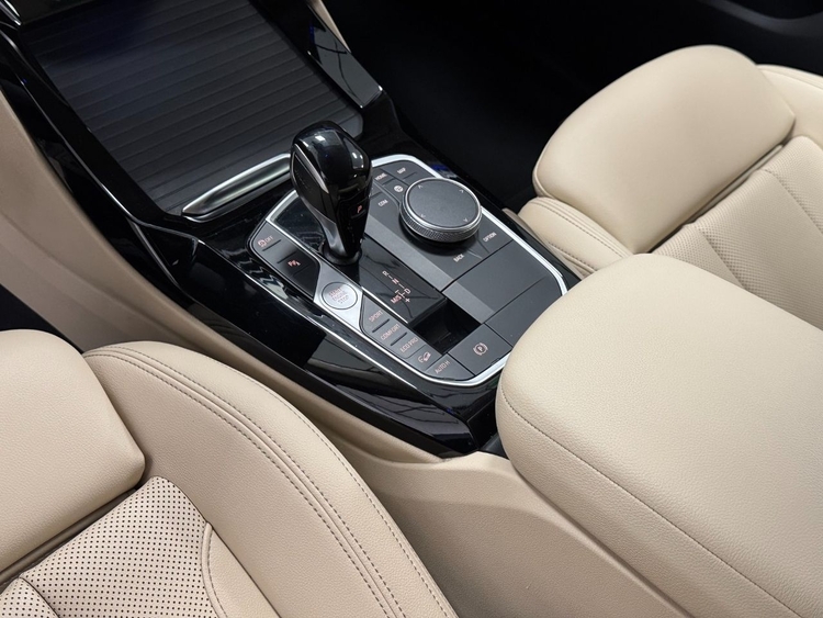 BMW X3 XLINE XDRIVE 20D  foto 26