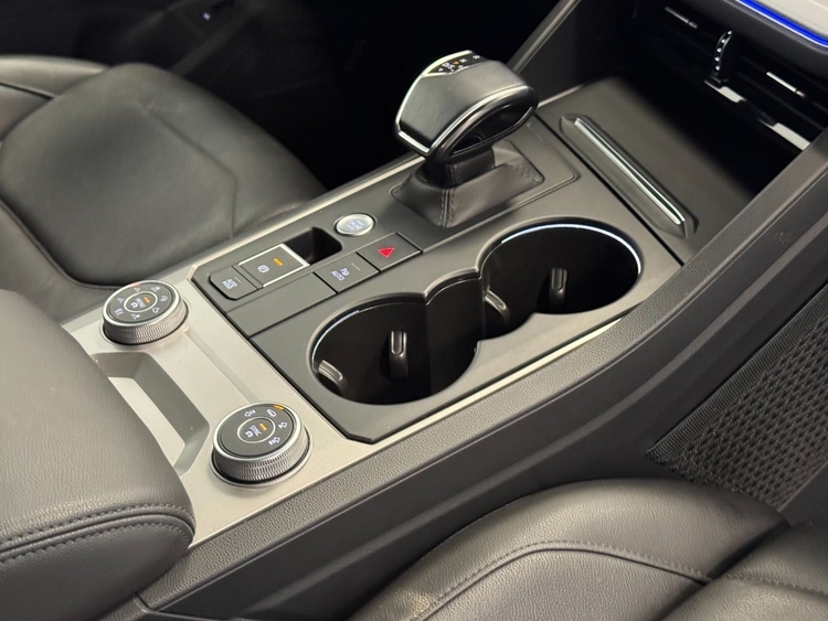 Volkswagen Touareg PREMIUM ELEGANCE 4MOTION foto 35