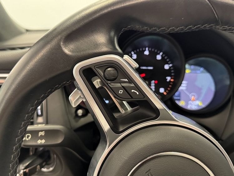 Porsche Macan MACAN foto 23