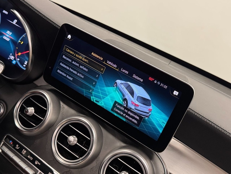 Mercedes Clase GLC GLC 300D AMG 4 MATIC foto 37