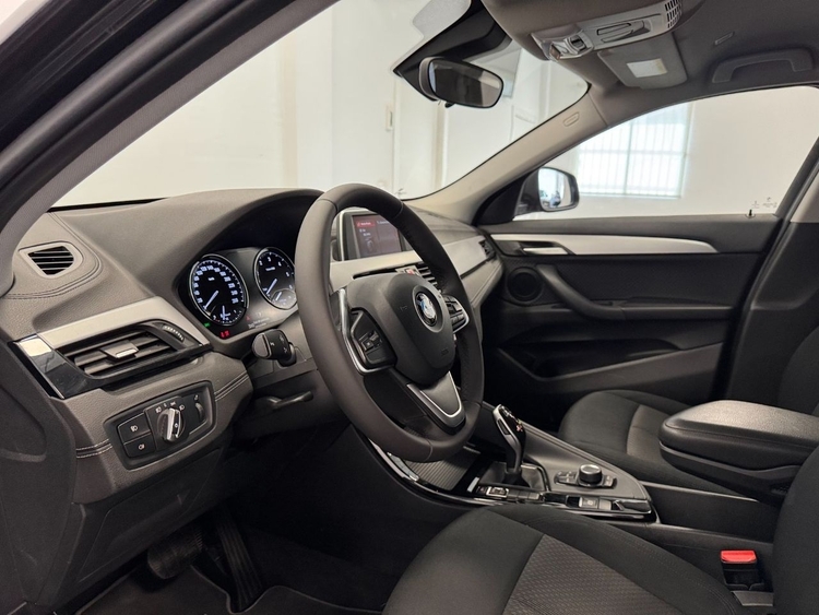 BMW X2 SDRIVE 18D foto 14