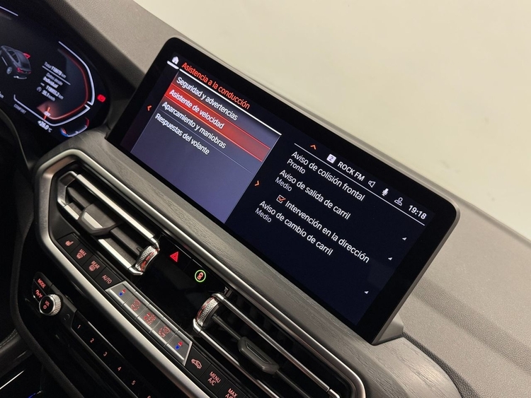 BMW X4 XLINE XDRIVE 20D foto 35