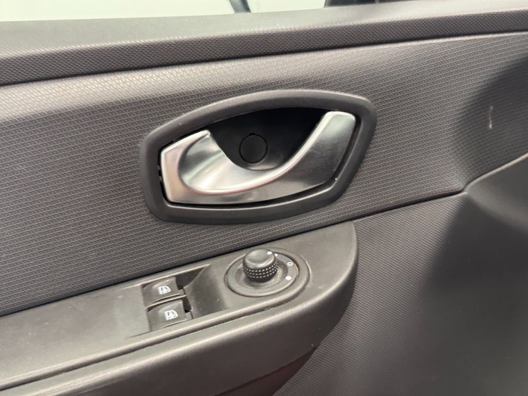 Renault Clio CLIO foto 17