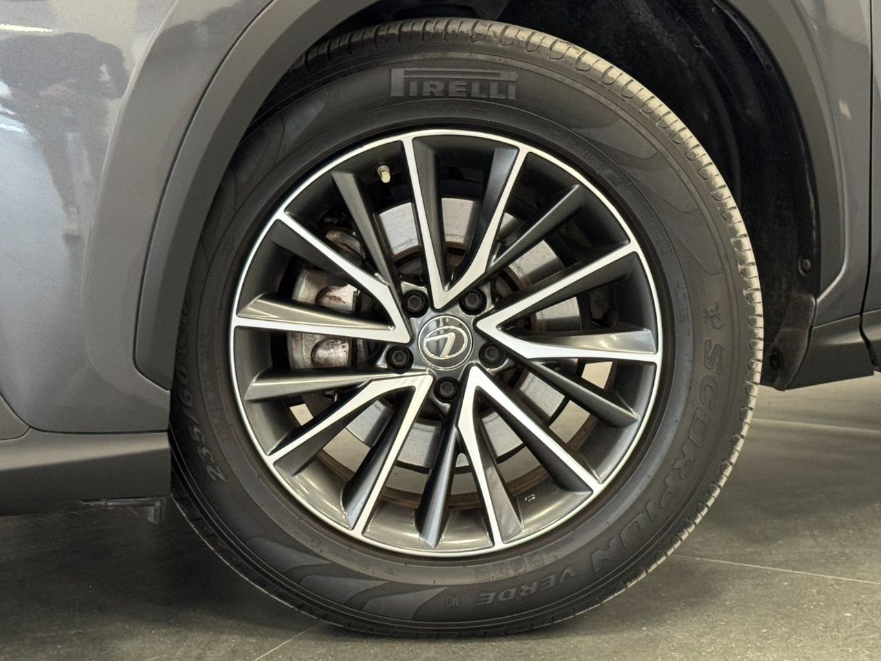 Lexus NX 350H BUSINESS CITY foto 37