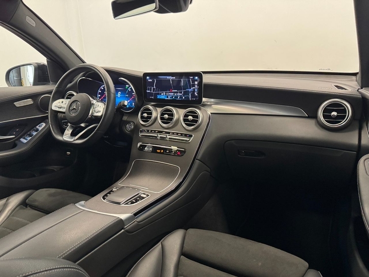 Mercedes GLC Coupé GLC 300D AMG foto 14