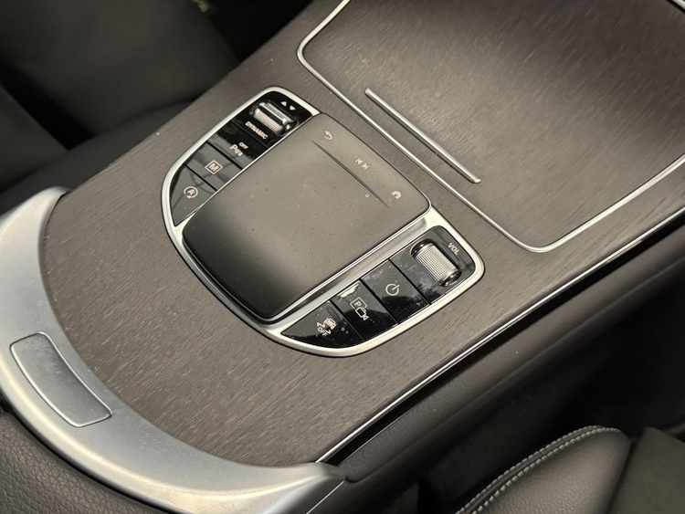 Mercedes GLC Coupé GLC 300D AMG foto 42