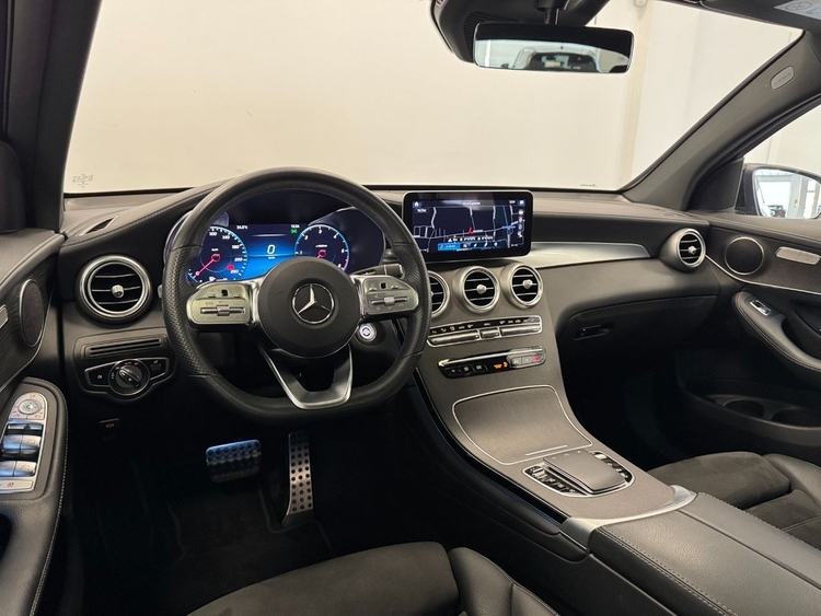 Mercedes GLC Coupé GLC 300D AMG foto 9