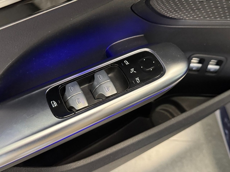 Mercedes Clase C 300 E AMG  foto 15