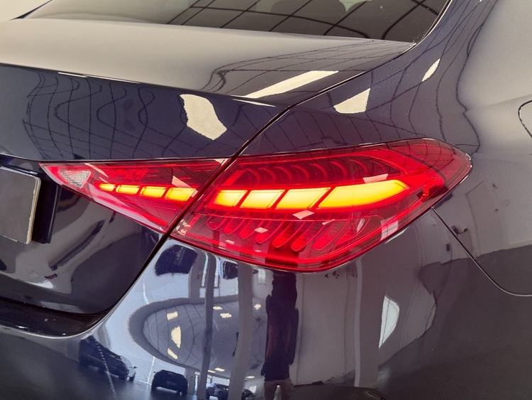 Mercedes Clase C 300 E AMG  foto 47