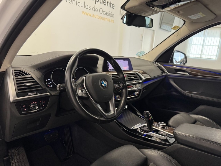 BMW X3 XDRIVE 20D foto 8