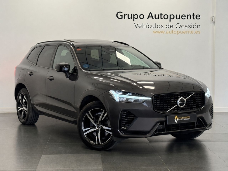 Volvo XC60 RECHARGE R-DESIGN AUTO foto 2