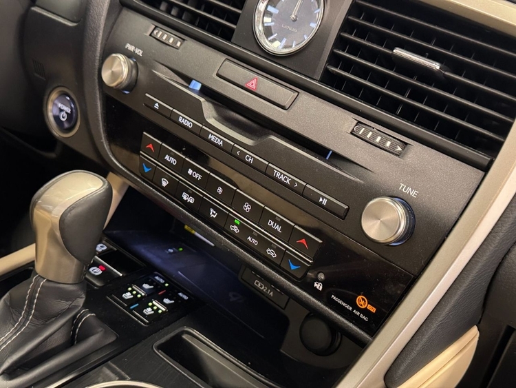 Lexus RX 450H EXECUTIVE foto 30
