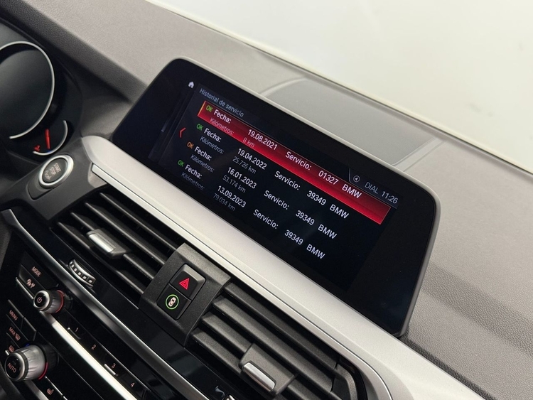 BMW X4 XDRIVE 20D foto 35