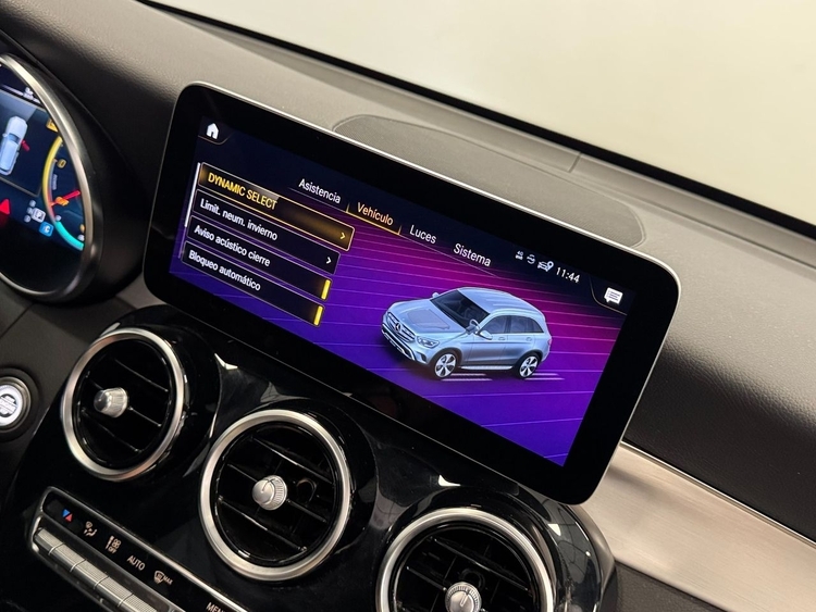 Mercedes Clase GLC 300DE 4MATIC AMG foto 37