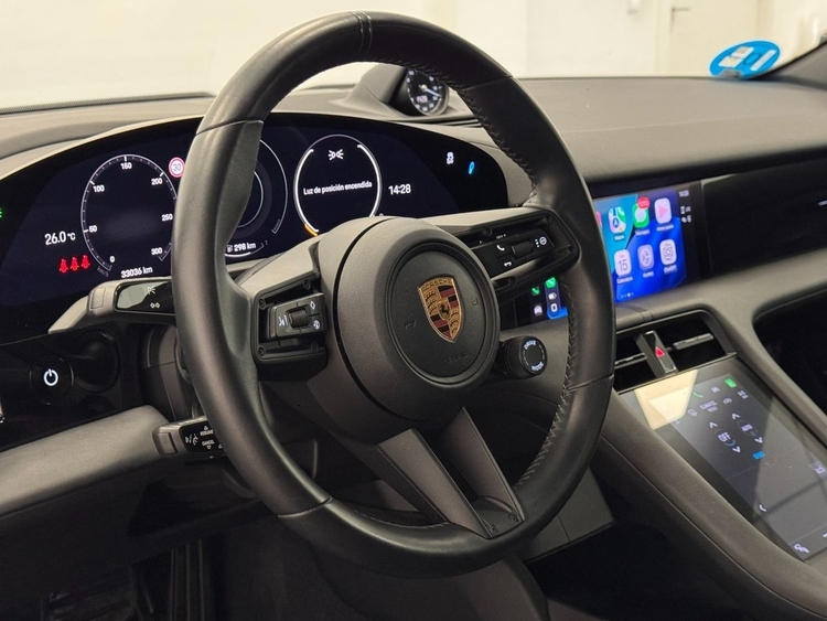 Porsche Taycan TAYCAN foto 19