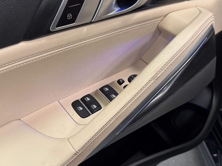 BMW X6 XDRIVE 40D M foto 16