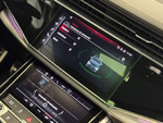Audi Q8 55TFSI BLACK LIMITED  miniatura 42