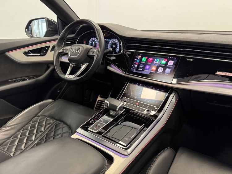 Audi Q8 55TFSI BLACK LIMITED  foto 12
