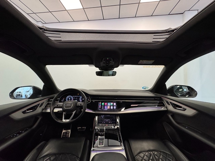Audi Q8 55TFSI BLACK LIMITED  foto 32