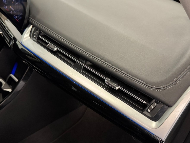 BMW X1 SDRIVE 18D foto 33