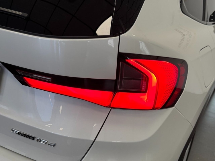 BMW X1 SDRIVE 18D foto 49