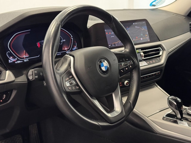 BMW Serie 3 320D  foto 20