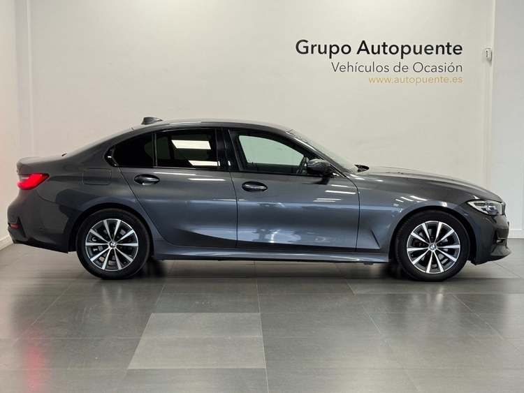 BMW Serie 3 SERIE 320D foto 3