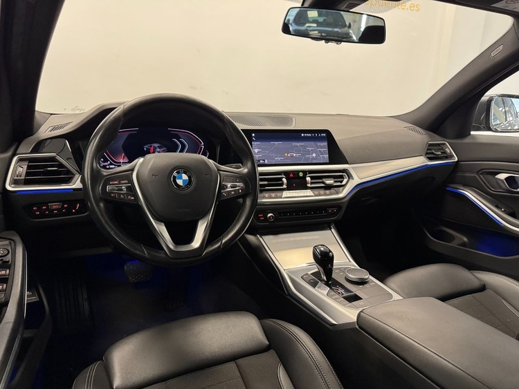 BMW Serie 3 SERIE 320D foto 9