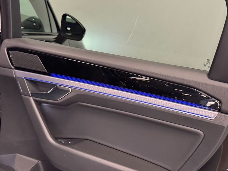 Volkswagen Touareg R 3.0 V6 462CV E-HYBRID foto 40