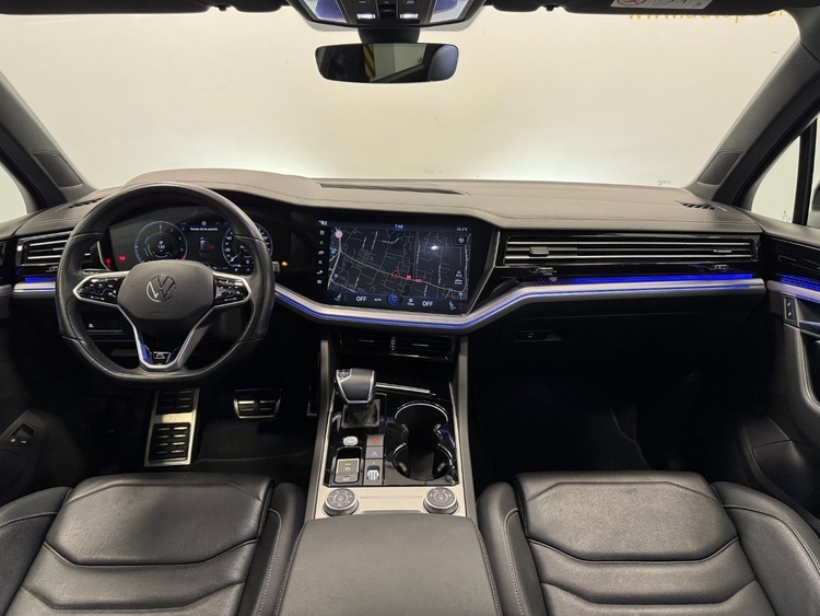 Volkswagen Touareg R 3.0 V6 462CV E-HYBRID foto 10