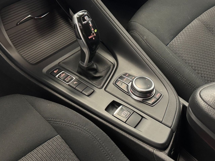 BMW X1 SDRIVE 18D  foto 25