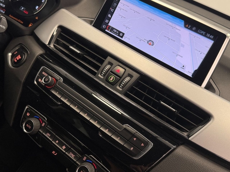 BMW X1 SDRIVE 18D  foto 33