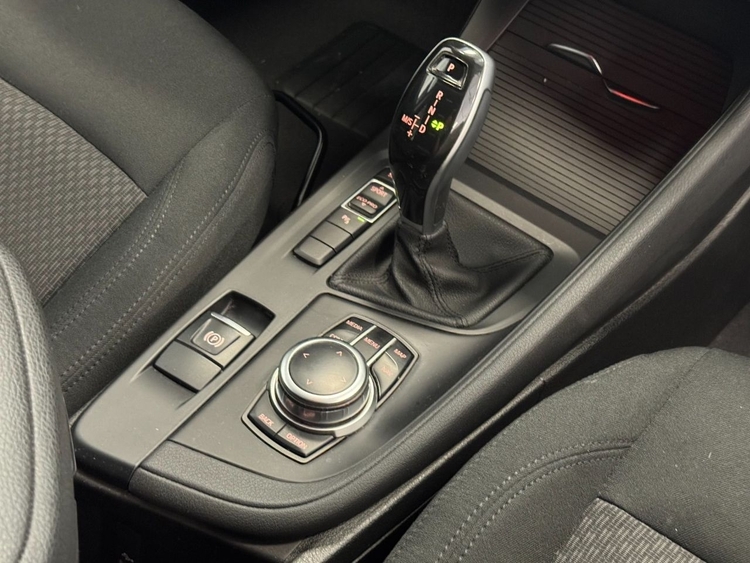 BMW X1 SDRIVE 18D  foto 36