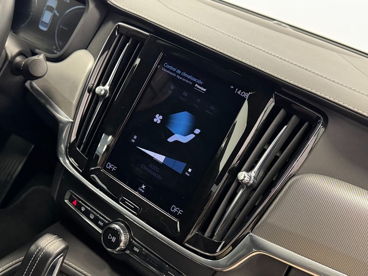 Volvo S90 T8 RECHARGE R-DESIGN foto 38