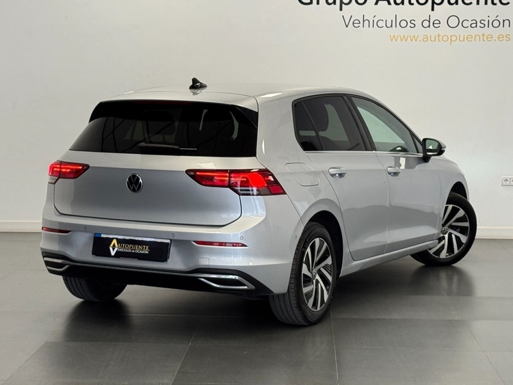Volkswagen Golf E-HYBRID 204CV DSG foto 4