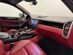 Porsche Cayenne S miniatura 31